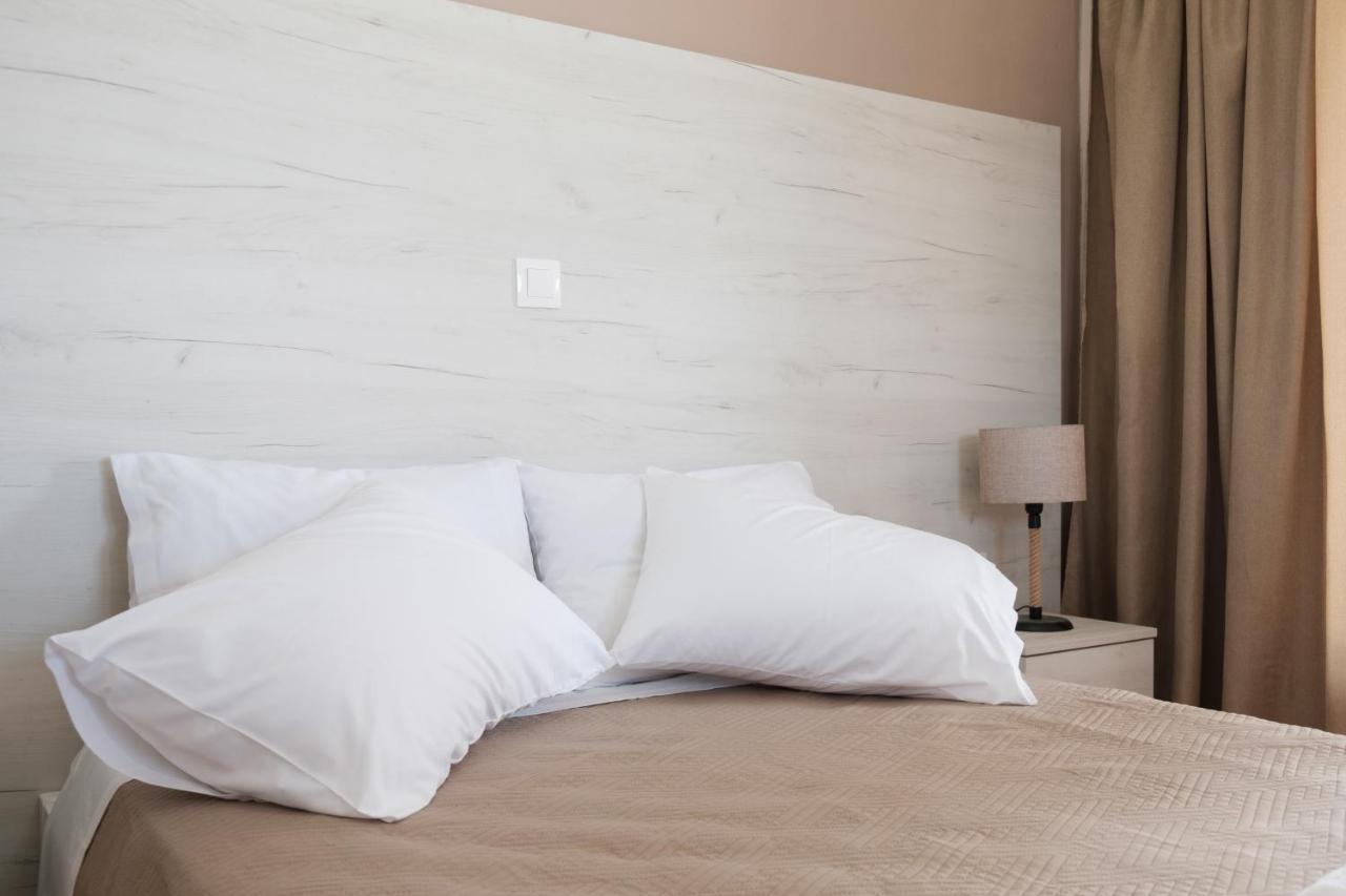 Astrakeri Sea Side Hill Apartment Екстериор снимка