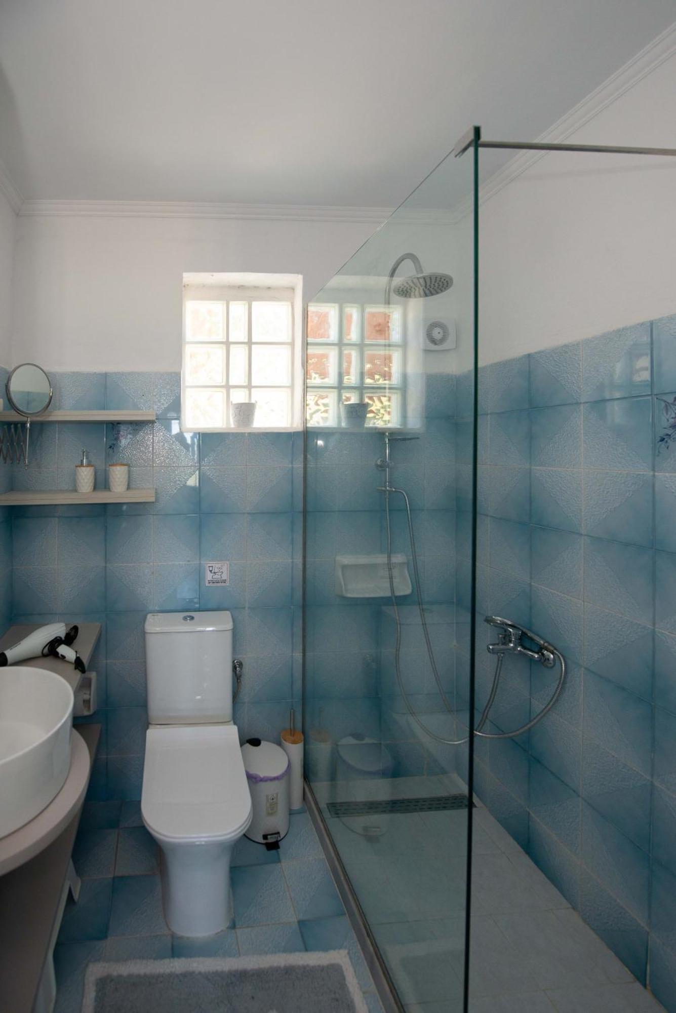 Astrakeri Sea Side Hill Apartment Екстериор снимка