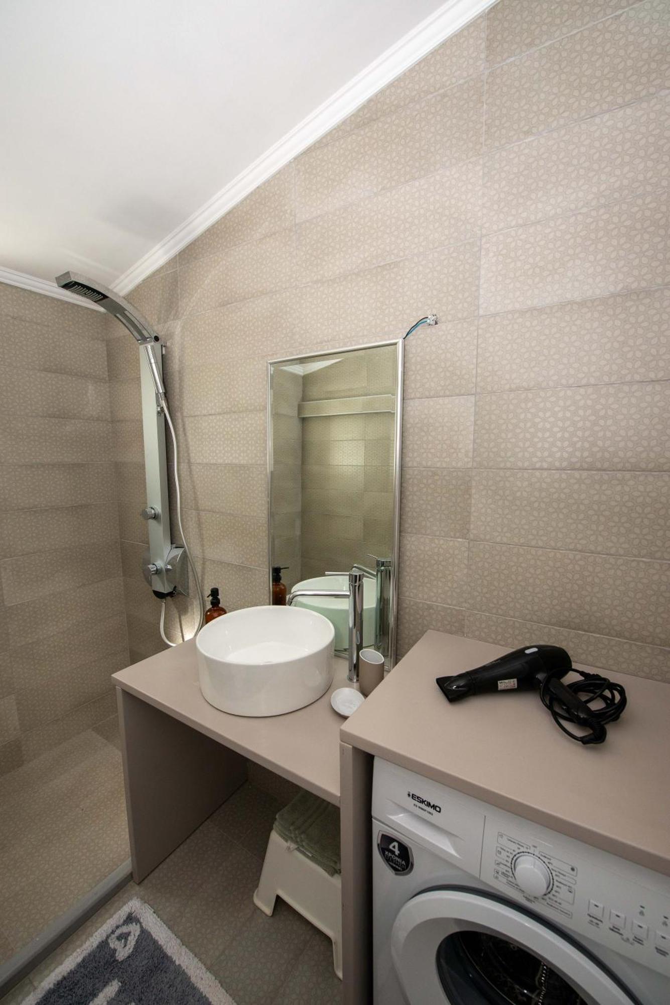 Astrakeri Sea Side Hill Apartment Екстериор снимка